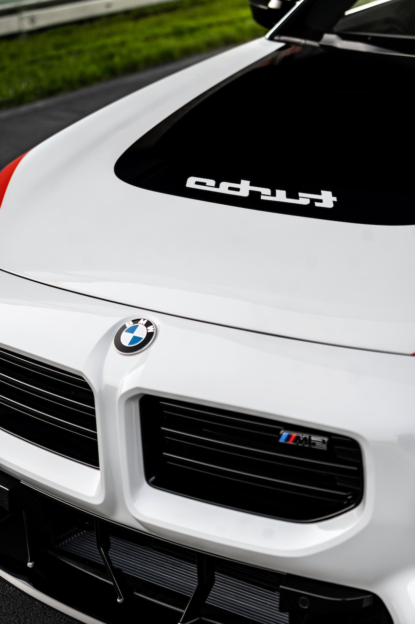 P90621396_highRes_the-2026-bmw-m2-turb